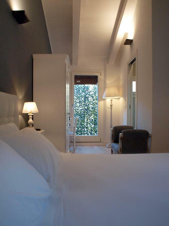 Cosmopolitan Central Rooms Bologna Luaran gambar